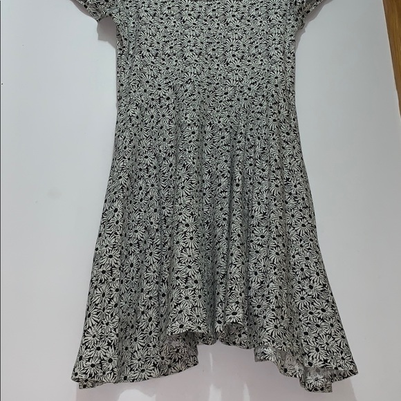 Daisy Short Sleeve Aeropostale Mini Dress - Picture 2 of 3